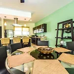 Mamitas Village By Casago